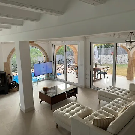 House Tosalet Villa *