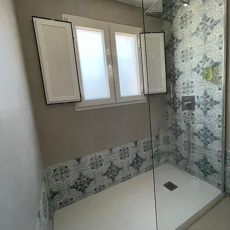 House Tosalet Villa